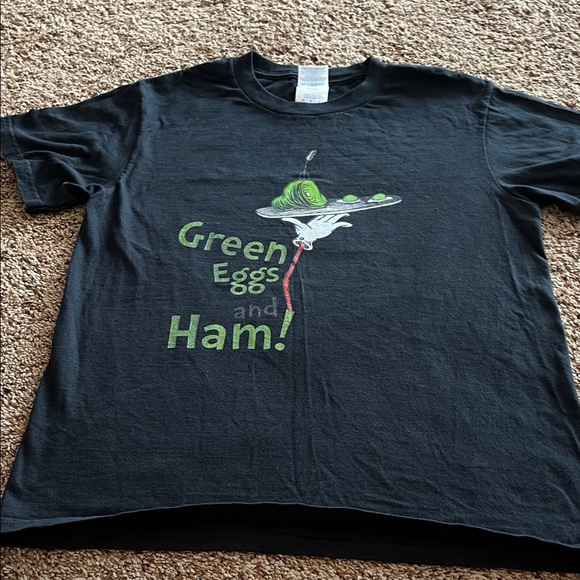 Port & Company kids Black T-Shirt with Green Eggs and Ham Graphic - Picture 1 of 7